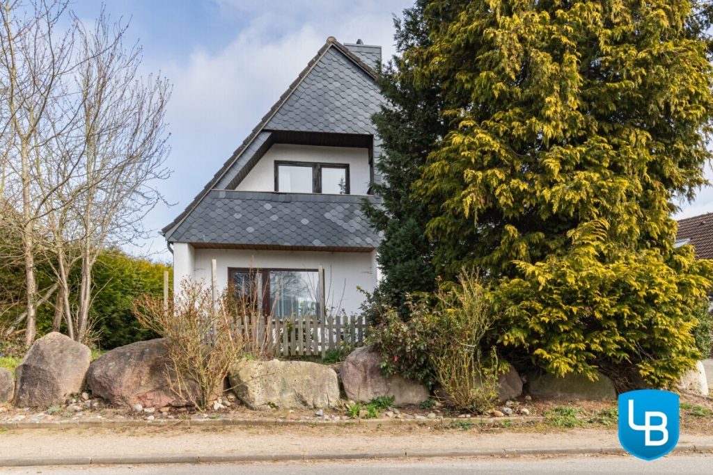Immobilienangebot - Bösdorf / Kleinmeinsdorf - Alle & Rest (Wohnen) - Einfamilienhaus in Feldrandlage freut sich auf den zweiten Frühling