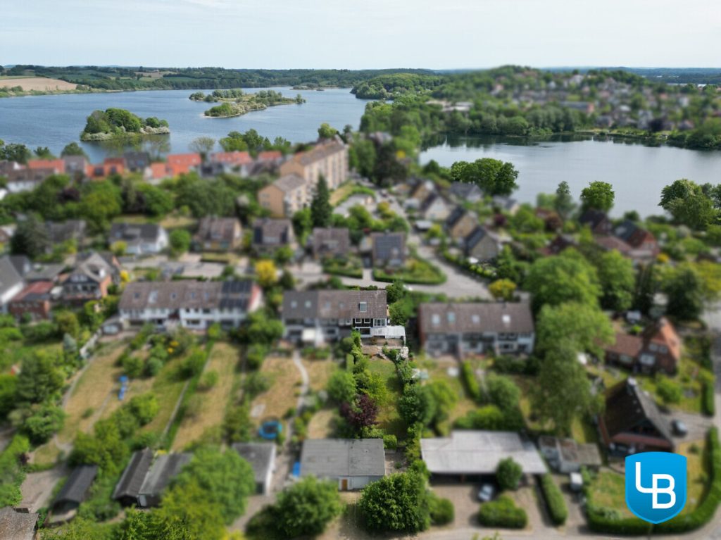 Immobilienangebot - Plön - Alle & Rest (Wohnen) - Viel Platz in Plön Appelwarder- Reihenendhaus mit herrlichem Grundstück