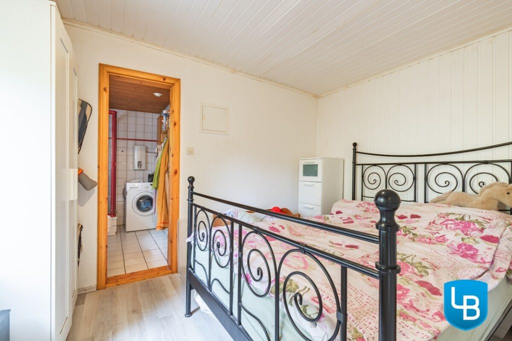 Immobilienangebot - Malente / Kreuzfeld - Alle & Rest (Wohnen) - Sonniges Zuhause mit Perspektive – Teilvermietetes ZFH mit Nebengebäude auf großzügigem Grundstück