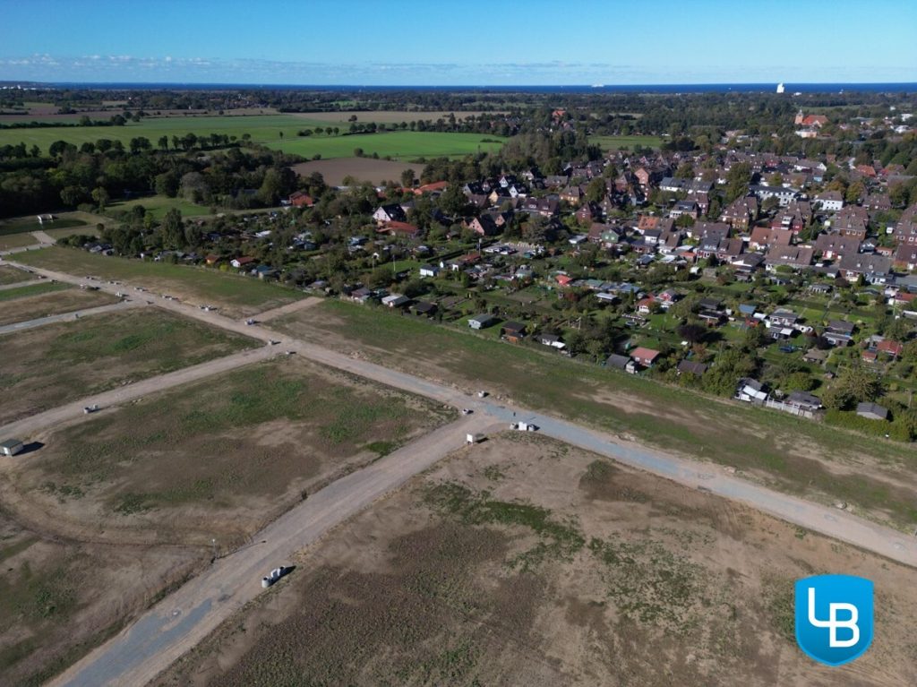 Immobilienangebot - Schönberg (Holstein) - Alle & Rest (Wohnen) - Ihr Baugrundstück – Hier wartet Ihr individuelles Friesenhaus im Ostseebad Schönberg auf Sie!