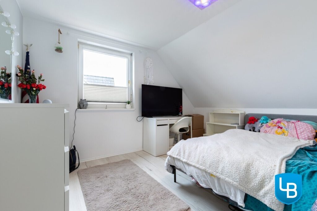 Immobilienangebot - Plön - Alle & Rest (Wohnen) - Einziehen und Wohlfühlen: Gepflegtes Traumhaus mit Garten für die ganze Familie