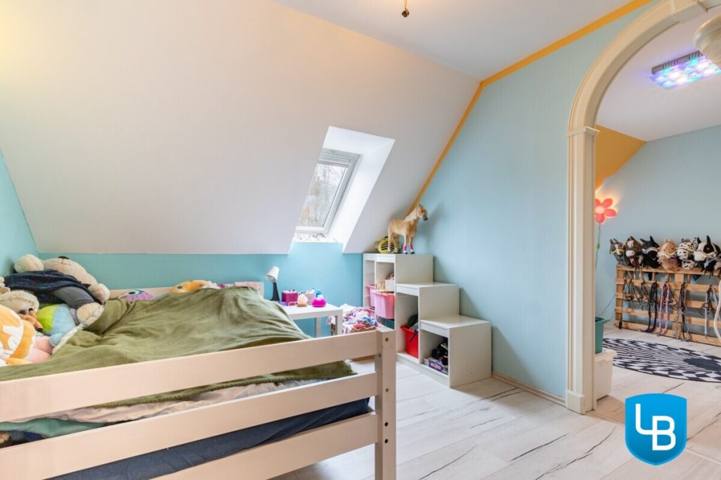 Immobilienangebot - Plön - Alle & Rest (Wohnen) - Einziehen und Wohlfühlen: Gepflegtes Traumhaus mit Garten für die ganze Familie