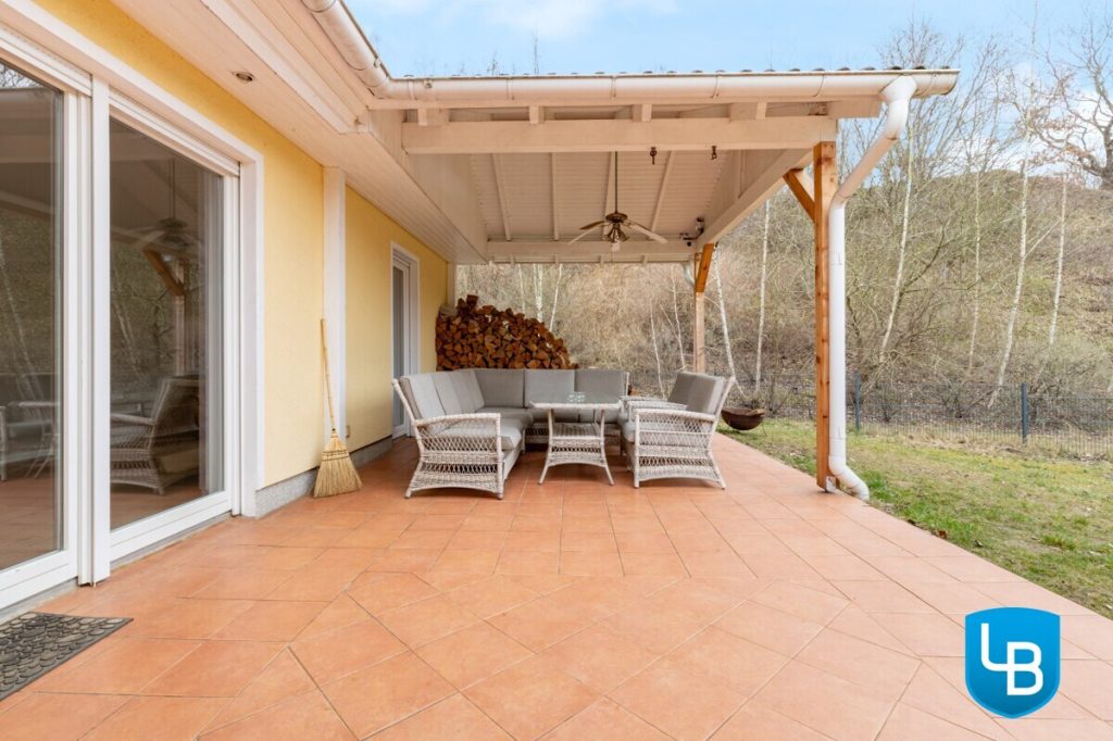 Immobilienangebot - Plön - Alle & Rest (Wohnen) - Einziehen und Wohlfühlen: Gepflegtes Traumhaus mit Garten für die ganze Familie