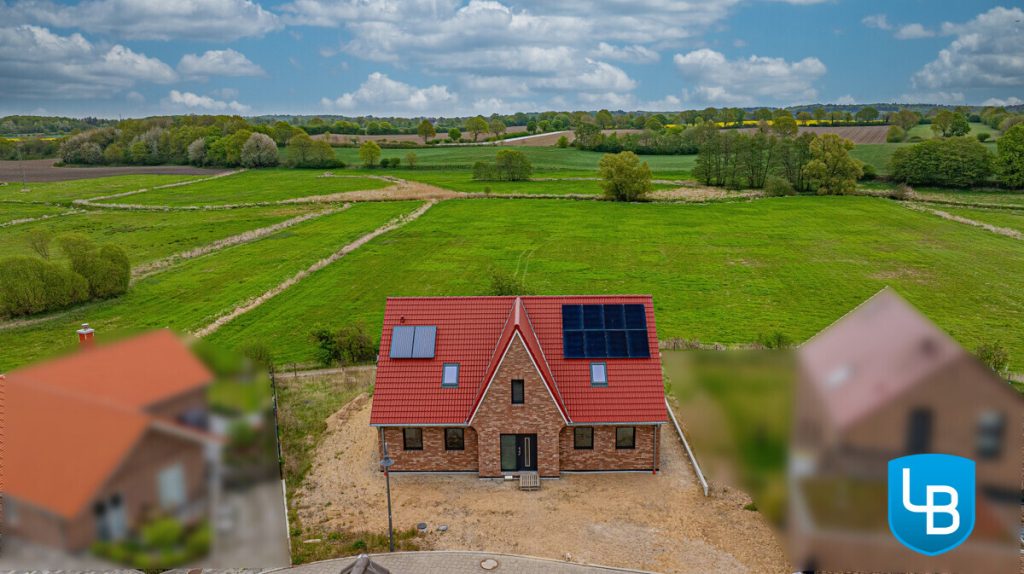 Immobilienangebot - Scharbeutz / Gleschendorf - Alle & Rest (Wohnen) - KfW-40-Plus-Effizienzhaus in Feldrandlage und Ostsee nähe – Erstbezug zur individuellen Gestaltung