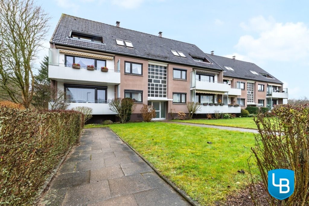 Immobilienangebot - Kiel - Alle & Rest (Wohnen) - Ruhig gelegene Eigentumswohnung im Dachgeschoss sucht neuen Eigentümer