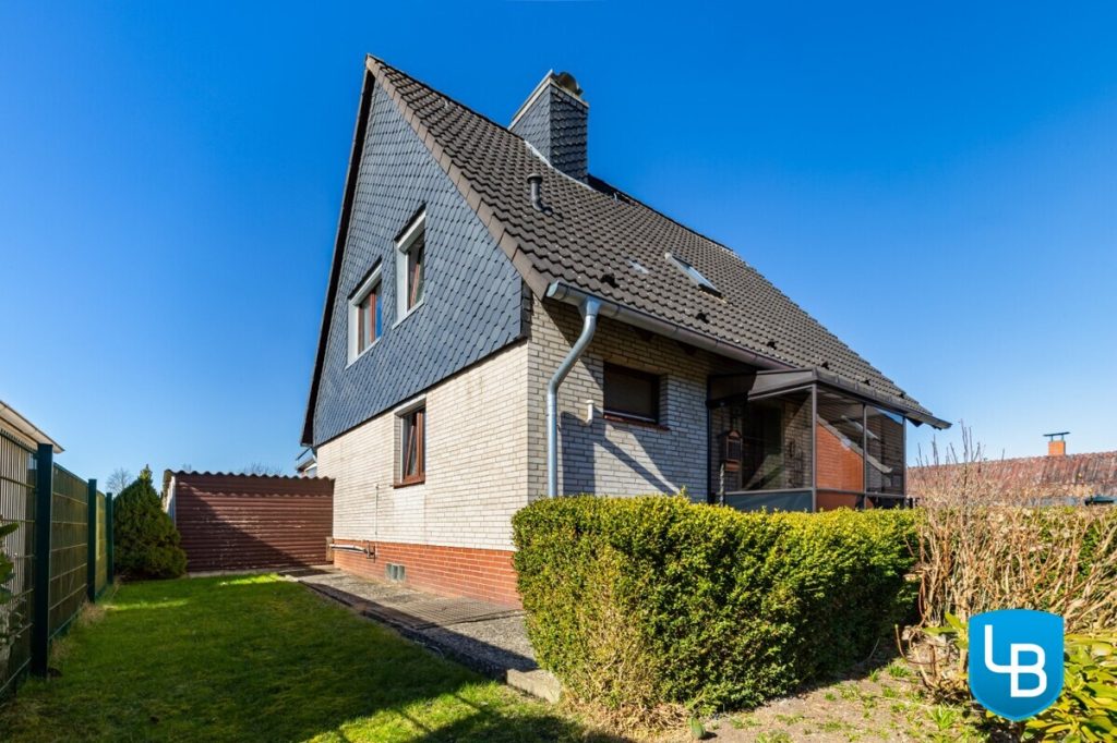 Immobilienangebot - Schwentinental - Alle & Rest (Wohnen) - Ein Familienklassiker! Teilmodernisiertes Einfamilienhaus in schöner Feldrandlage