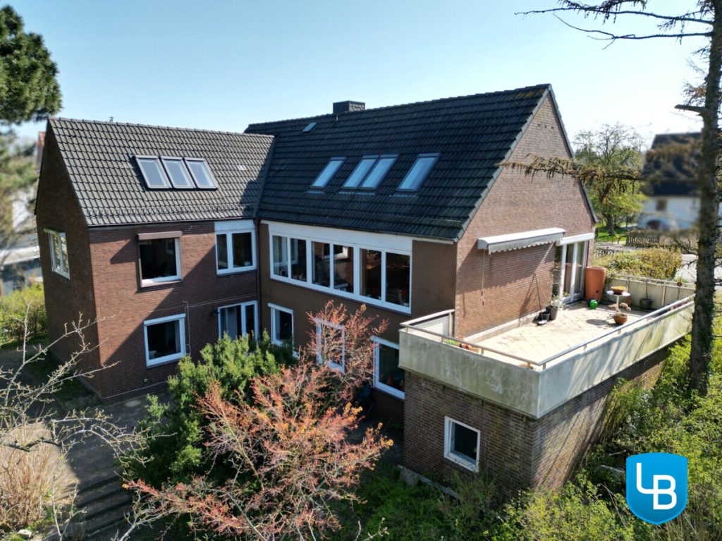 Immobilienangebot - Kiel - Alle & Rest (Wohnen) - Viel Haus auf großem Grundstück sucht neue Eigentümer