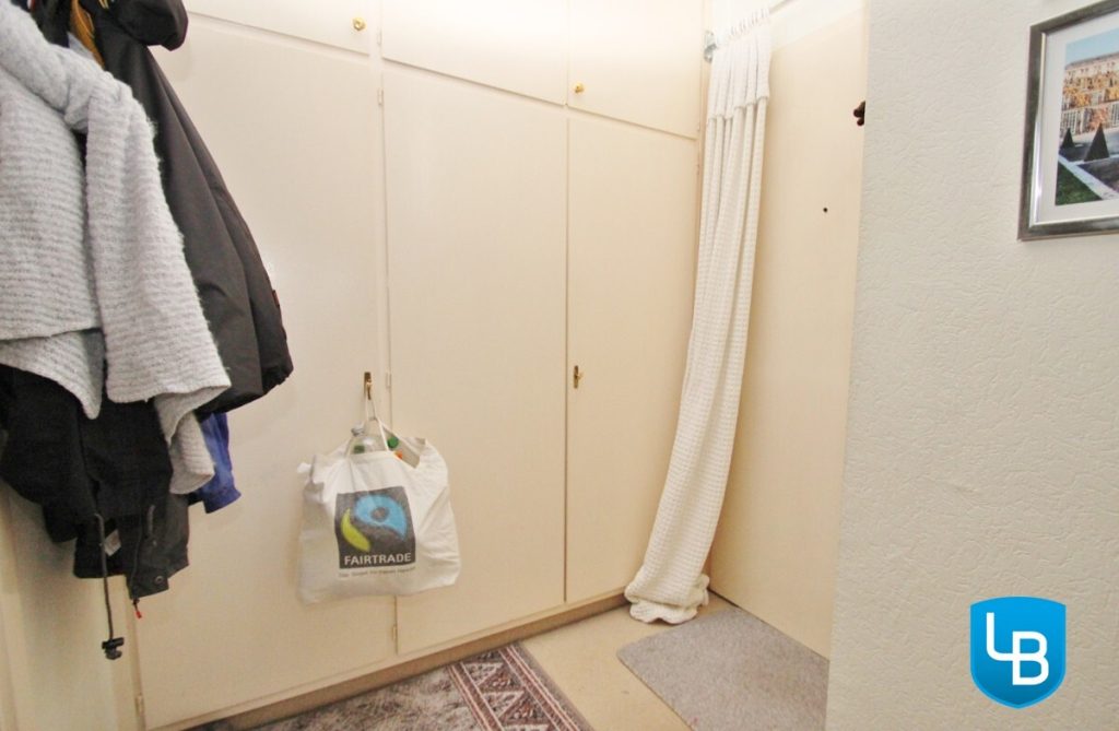 Immobilienangebot - Plön - Alle & Rest (Wohnen) - Kapitalanlage: Traumhafte Etagenwohnung am Seeufer von Plön