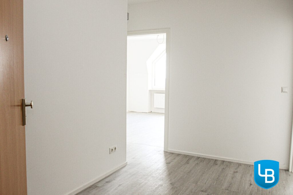 Immobilienangebot - Eutin - Alle & Rest (Wohnen) - "Parkwohnanlage Wilhelmshöhe" Diesen Ausblick können Sie mieten! Renovierte Wohnung sucht neue Bewohner