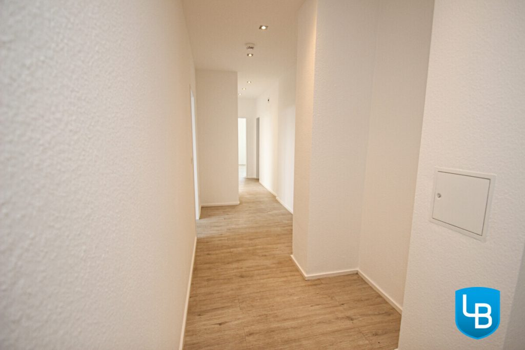 Immobilienangebot - Eutin - Alle & Rest (Wohnen) - "Parkwohnanlage Wilhelmshöhe"
Hochwertige 3-Zimmer Wohnung mit traumhaftem Blick über Eutin sucht neue Mieter