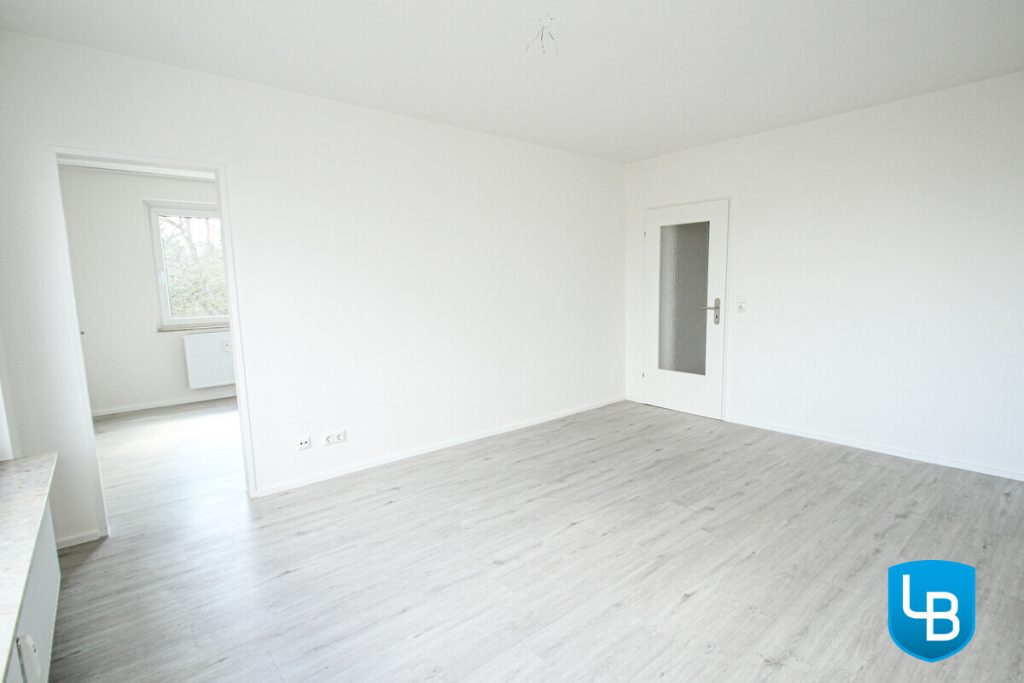 Immobilienangebot - Eutin - Alle & Rest (Wohnen) - "Parkwohnanlage Wilhelmshöhe"
Renovierte 2,5-Zimmer Wohnung sucht neue Mieter