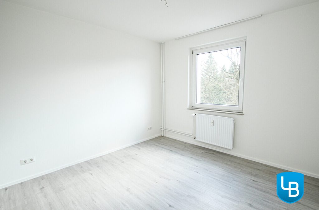 Immobilienangebot - Eutin - Alle & Rest (Wohnen) - "Parkwohnanlage Wilhelmshöhe"
Renovierte 2,5-Zimmer Wohnung sucht neue Mieter