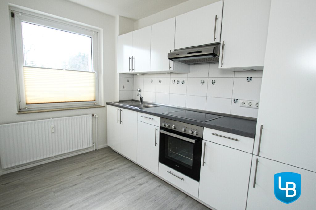 Immobilienangebot - Eutin - Alle & Rest (Wohnen) - "Parkwohnanlage Wilhelmshöhe"
Renovierte 2,5-Zimmer Wohnung sucht neue Mieter