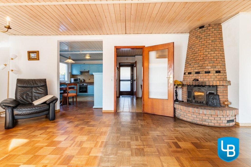Immobilienangebot - Mönkeberg - Alle & Rest (Wohnen) - Handwerker aufgepasst: ZENKER-Fertighaus in traumhafter Lage von Mönkeberg