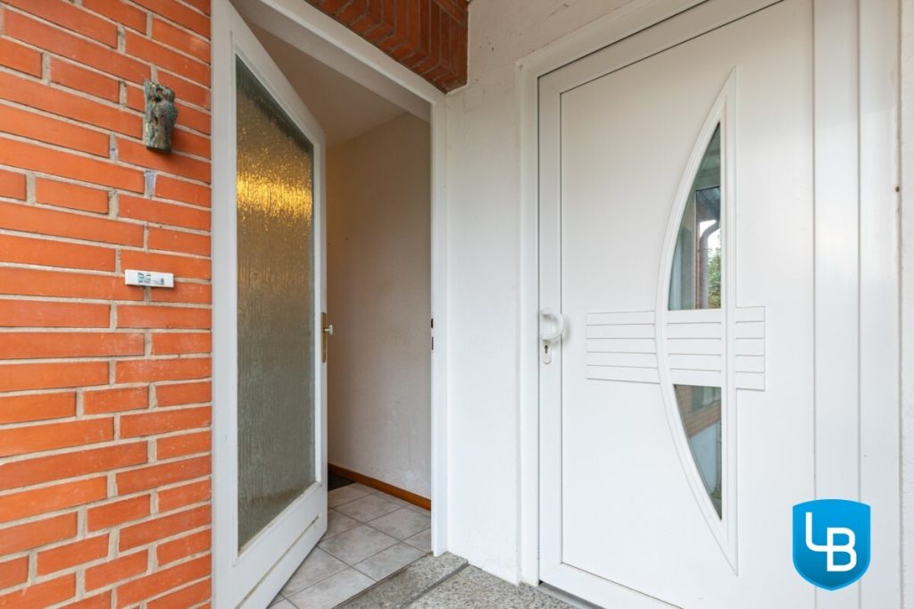 Immobilienangebot - Felm - Alle & Rest (Wohnen) - Tür auf, Herz rein! - Verwunschenes Zweifamilienhaus in Felm