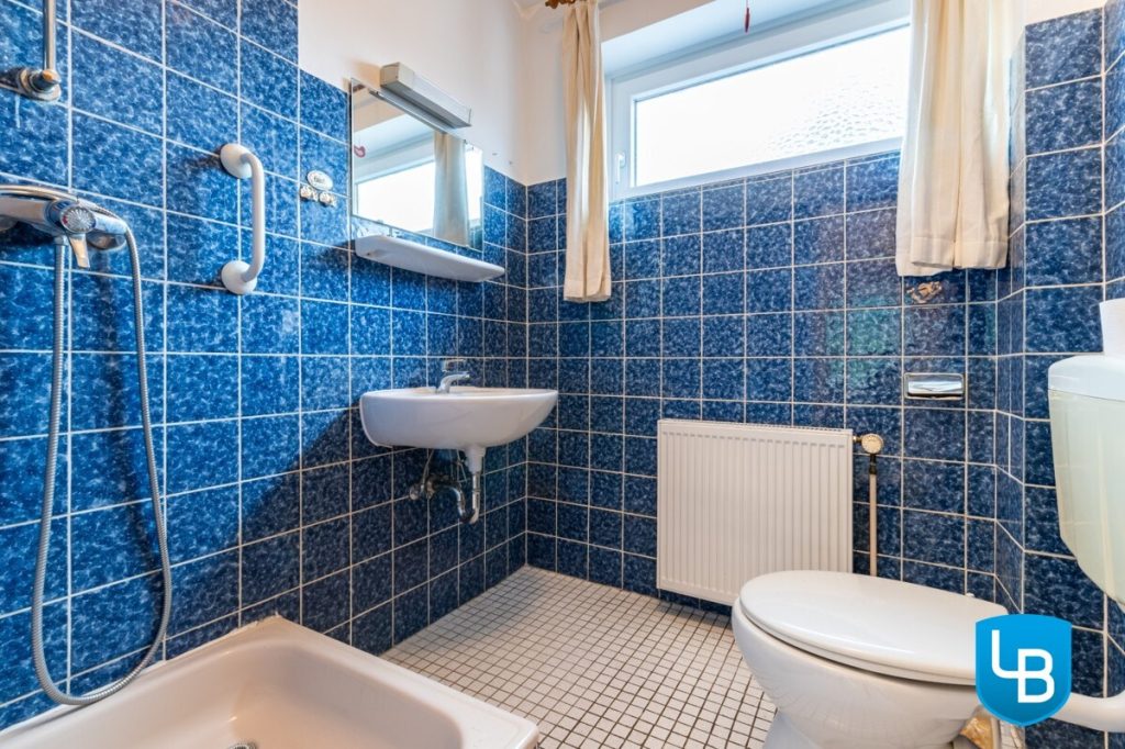 Immobilienangebot - Felm - Alle & Rest (Wohnen) - Tür auf, Herz rein! - Verwunschenes Zweifamilienhaus in Felm