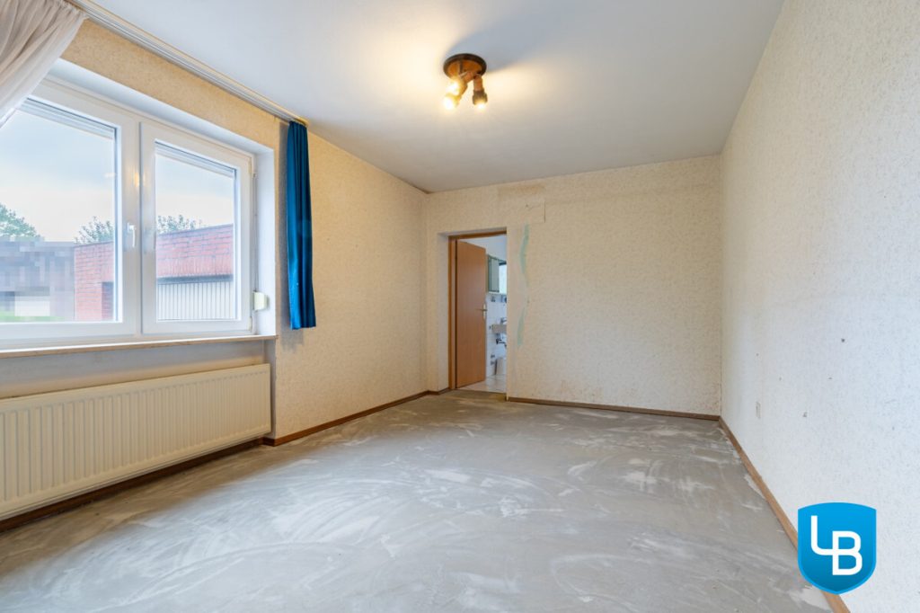 Immobilienangebot - Felm - Alle & Rest (Wohnen) - Tür auf, Herz rein! - Verwunschenes Zweifamilienhaus in Felm