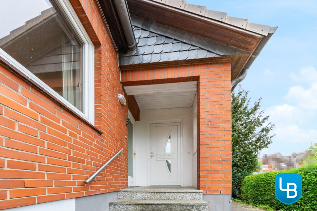 Immobilienangebot - Felm - Alle & Rest (Wohnen) - Tür auf, Herz rein! - Verwunschenes Zweifamilienhaus in Felm
