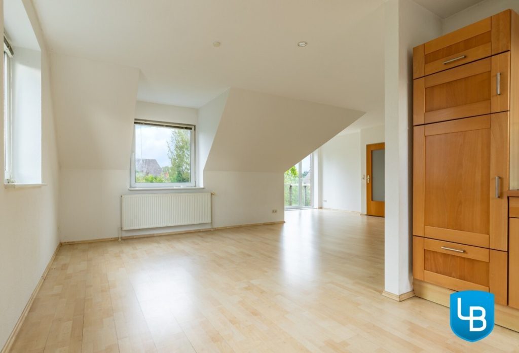 Immobilienangebot - Felm - Alle & Rest (Wohnen) - Tür auf, Herz rein! - Verwunschenes Zweifamilienhaus in Felm