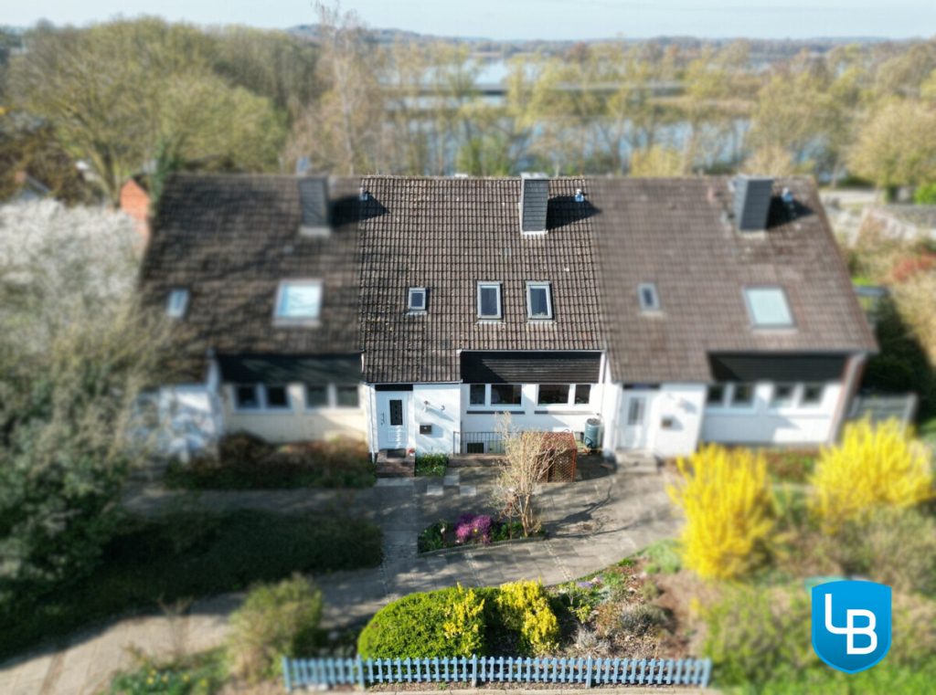 Immobilienangebot - Plön - Alle & Rest (Wohnen) - Wohnen mit Seeblick – Reihenmittelhaus in einer begehrten Lage von Plön