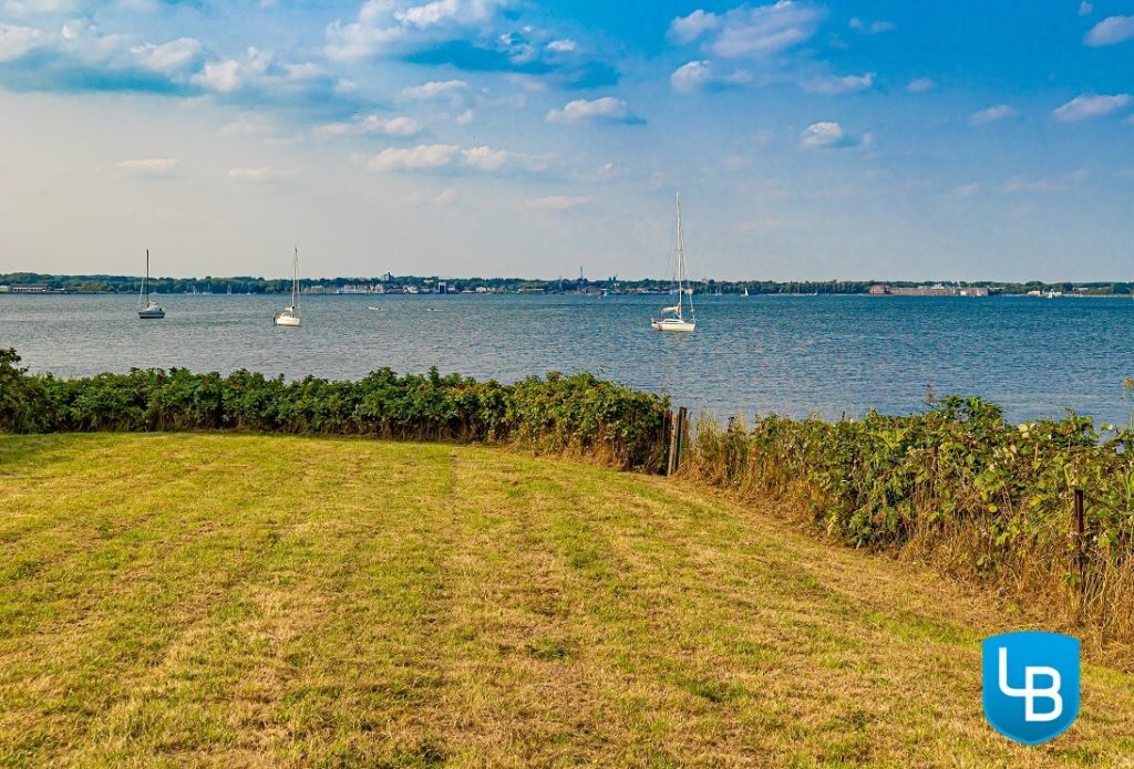 Immobilienangebot - Heikendorf - Alle & Rest (Wohnen) - Diesen Ausblick können Sie kaufen: Einfamilienhaus auf Traumgrundstück an der Kieler Förde