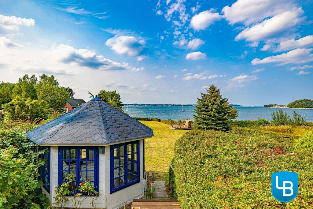 Immobilienangebot - Heikendorf - Alle & Rest (Wohnen) - Diesen Ausblick können Sie kaufen: Einfamilienhaus auf Traumgrundstück an der Kieler Förde