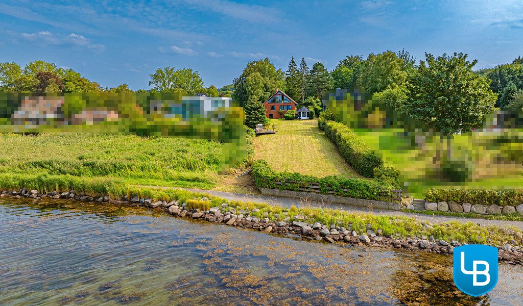 Immobilienangebot - Heikendorf - Alle & Rest (Wohnen) - Diesen Ausblick können Sie kaufen: Einfamilienhaus auf Traumgrundstück an der Kieler Förde