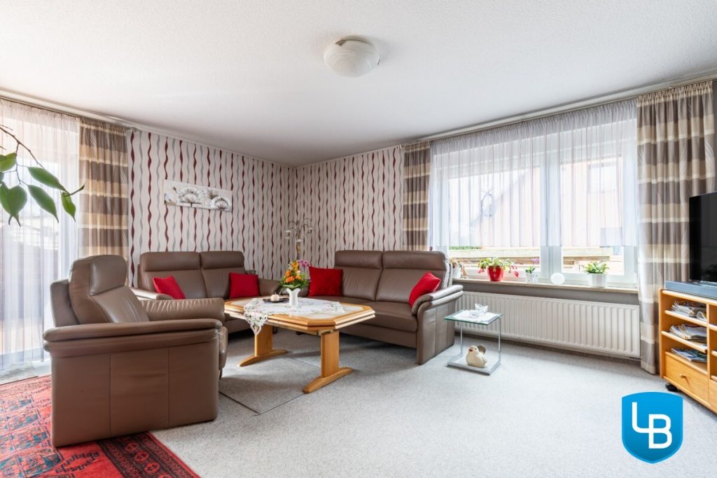 Immobilienangebot - Bosau / Hassendorf - Alle & Rest (Wohnen) - Hier steckt mehr drin: Einfamilienhaus mit vielseitigen Nutzungsmöglichkeiten