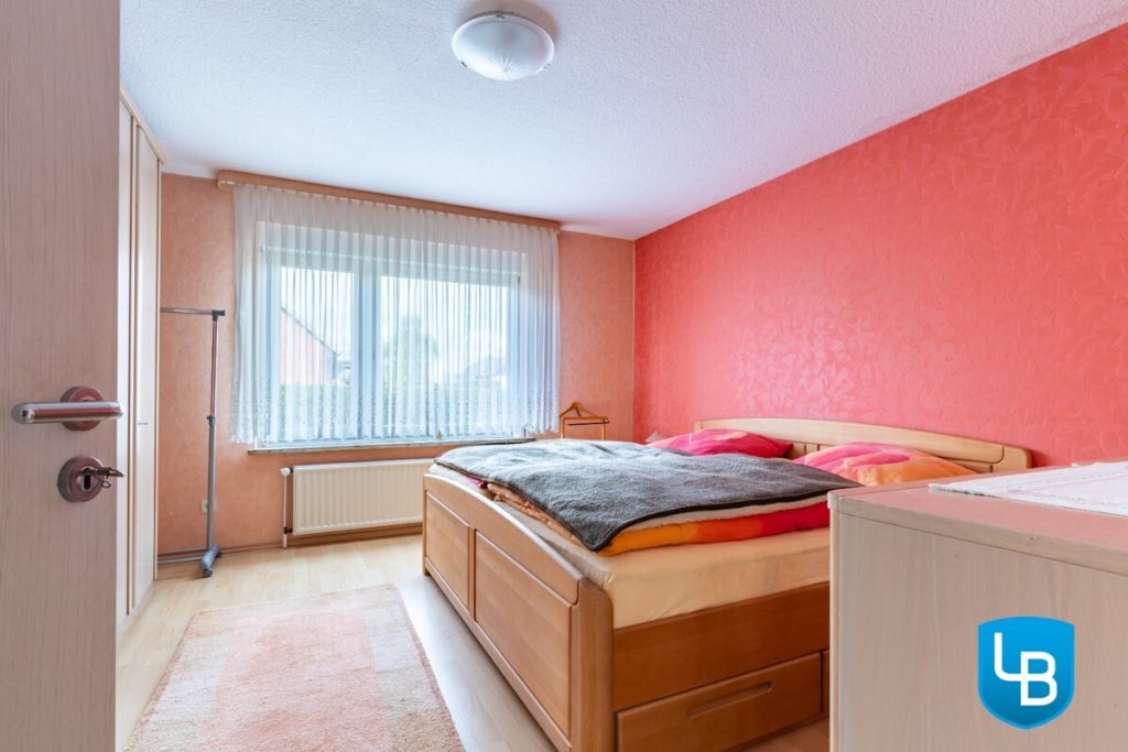Immobilienangebot - Bosau / Hassendorf - Alle & Rest (Wohnen) - Hier steckt mehr drin: Einfamilienhaus mit vielseitigen Nutzungsmöglichkeiten