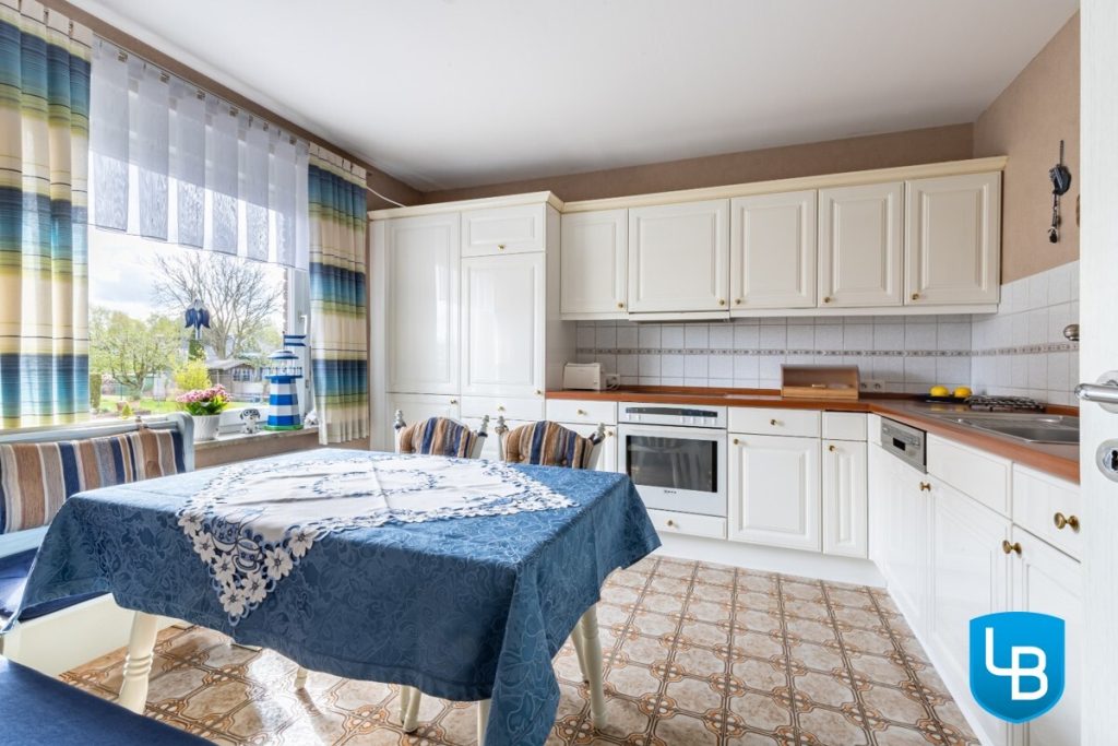 Immobilienangebot - Bosau / Hassendorf - Alle & Rest (Wohnen) - Hier steckt mehr drin: Einfamilienhaus mit vielseitigen Nutzungsmöglichkeiten