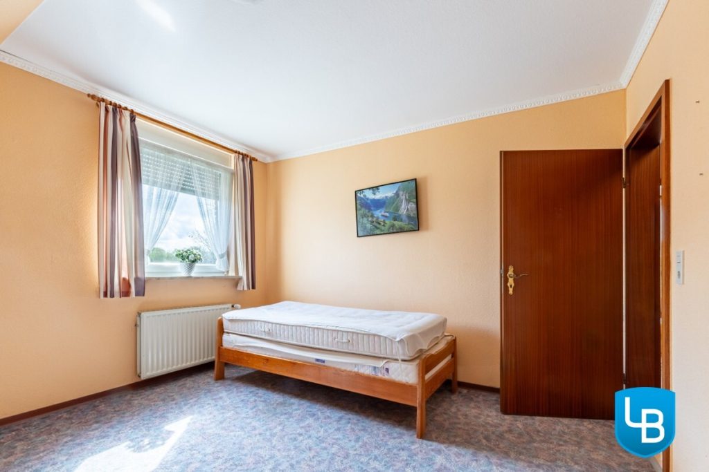 Immobilienangebot - Bosau / Hassendorf - Alle & Rest (Wohnen) - Hier steckt mehr drin: Einfamilienhaus mit vielseitigen Nutzungsmöglichkeiten