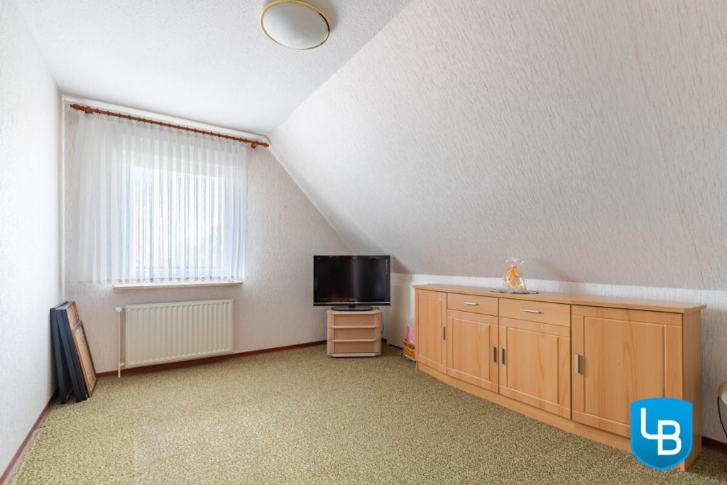 Immobilienangebot - Bosau / Hassendorf - Alle & Rest (Wohnen) - Hier steckt mehr drin: Einfamilienhaus mit vielseitigen Nutzungsmöglichkeiten