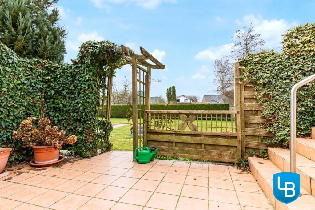Immobilienangebot - Bosau / Hassendorf - Alle & Rest (Wohnen) - Hier steckt mehr drin: Einfamilienhaus mit vielseitigen Nutzungsmöglichkeiten