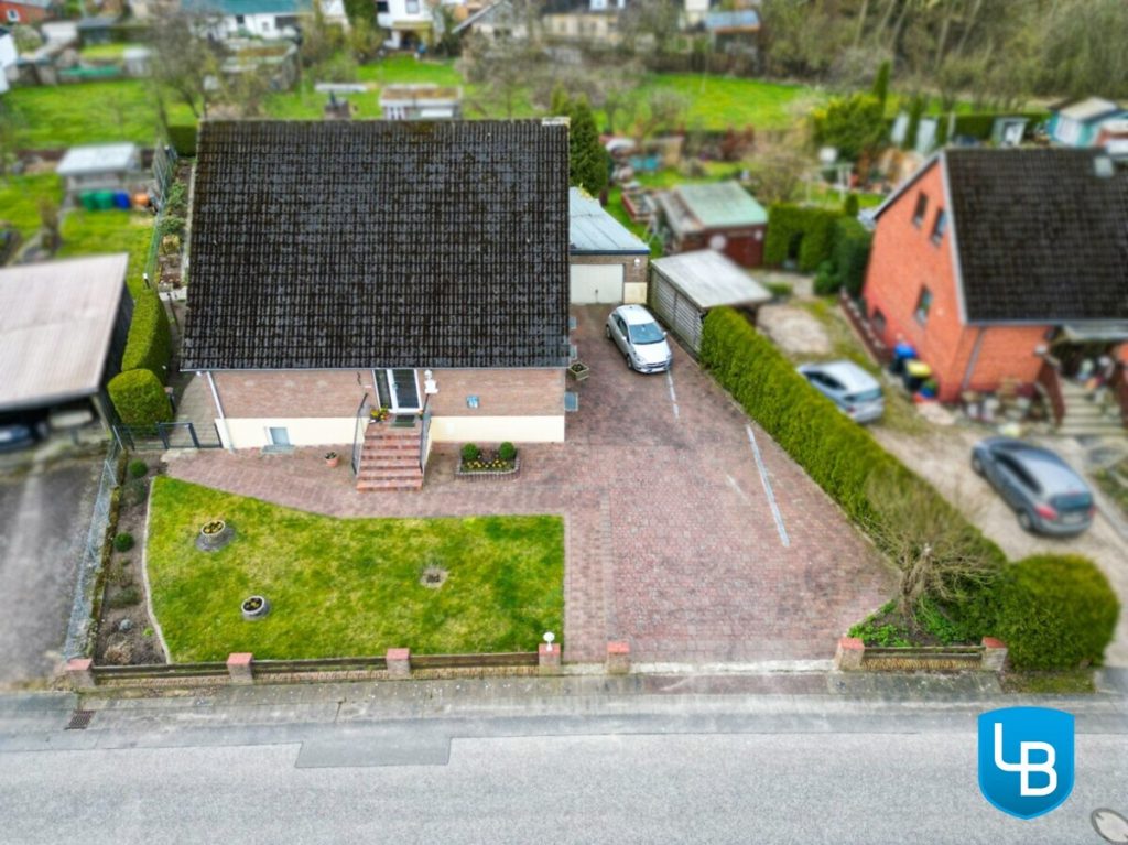 Immobilienangebot - Bosau / Hassendorf - Alle & Rest (Wohnen) - Hier steckt mehr drin: Einfamilienhaus mit vielseitigen Nutzungsmöglichkeiten