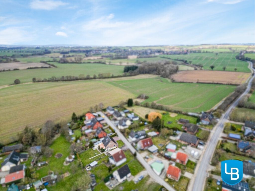 Immobilienangebot - Bosau / Hassendorf - Alle & Rest (Wohnen) - Hier steckt mehr drin: Einfamilienhaus mit vielseitigen Nutzungsmöglichkeiten