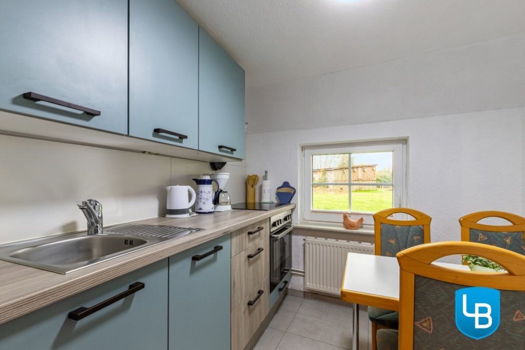 Immobilienangebot - Behrensdorf - Alle & Rest (Wohnen) - Dem herrlichen Ostseestrand ganz nahe! Tolles Reetdachhaus mit individuellen Nutzungsmöglichkeiten