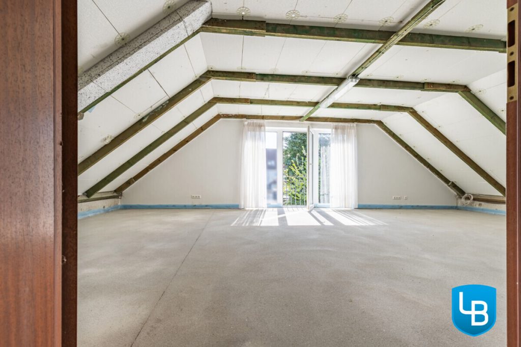 Immobilienangebot - Plön - Alle & Rest (Wohnen) - Mehr Platz als gedacht – Einfamilienhaus mit Ausbaupotential