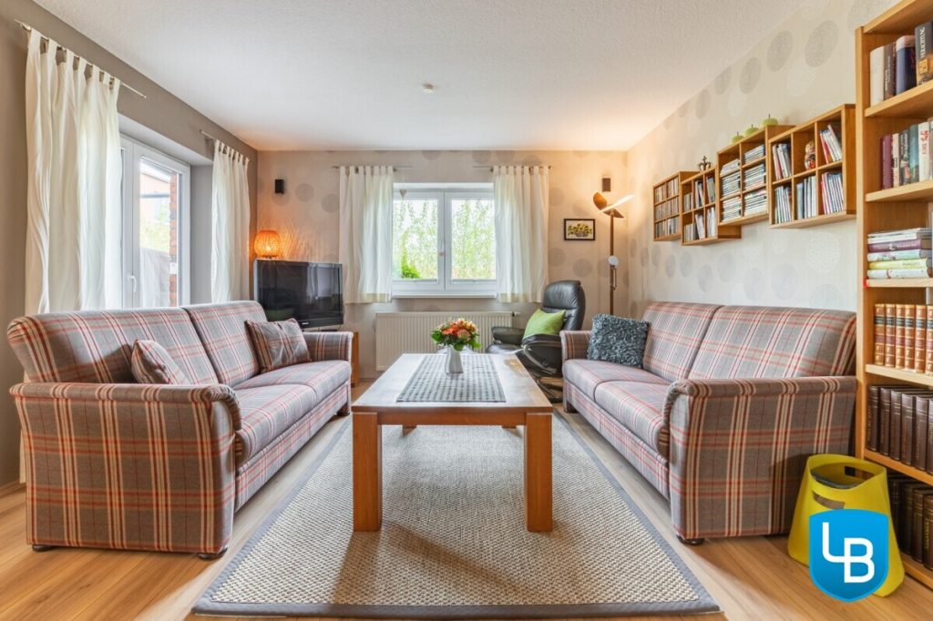 Immobilienangebot - Plön - Alle & Rest (Wohnen) - Für die Zukunft gewappnet: Traumhafter Energieeffizienz- Bungalow mit Photovoltaikanlage