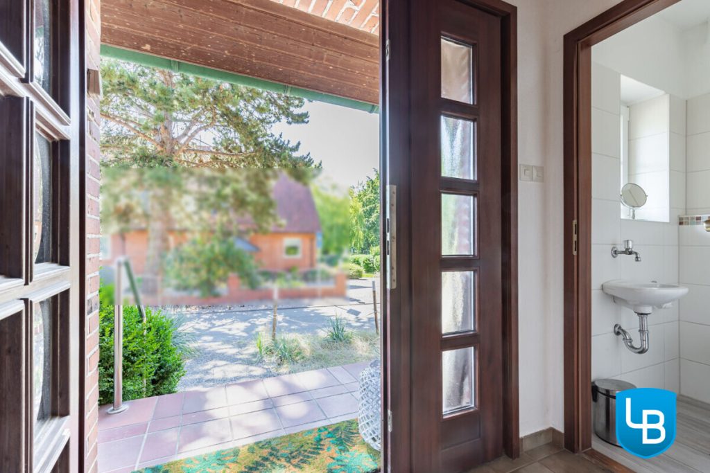 Immobilienangebot - Hohwacht - Alle & Rest (Wohnen) - Potenzial für MEHR: EFH mit Ladenlokal auf großem Grundstück ganz nahe der Ostsee