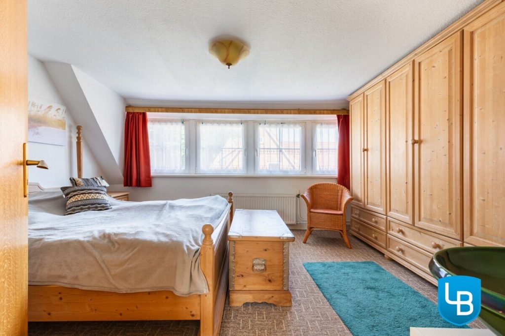 Immobilienangebot - Hohwacht - Alle & Rest (Wohnen) - Potenzial für MEHR: EFH mit Ladenlokal auf großem Grundstück ganz nahe der Ostsee