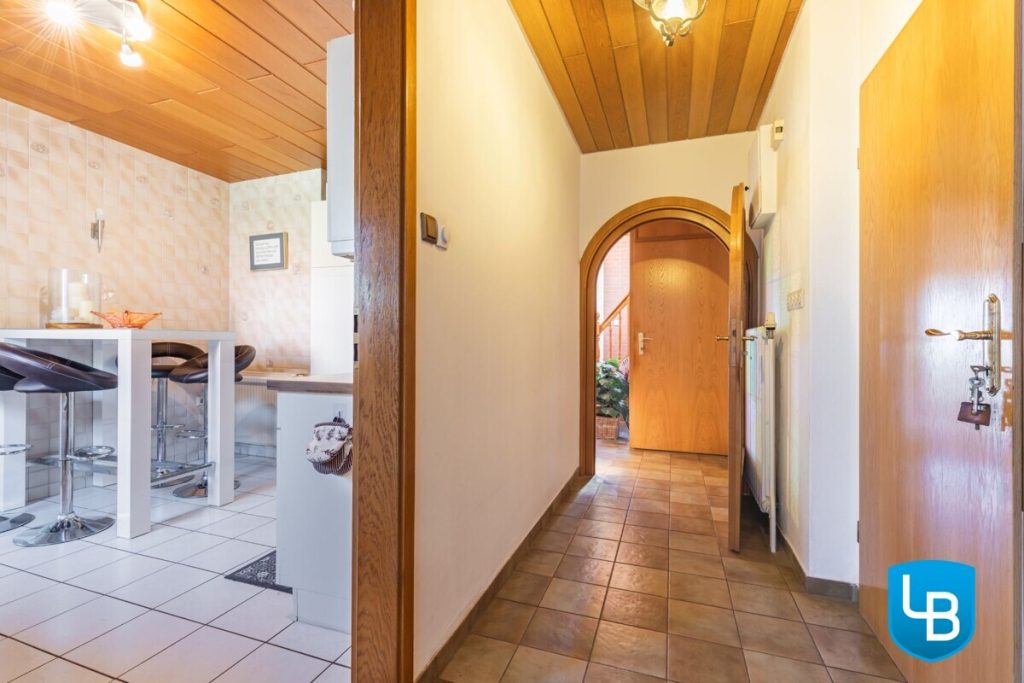 Immobilienangebot - Hohwacht - Alle & Rest (Wohnen) - Potenzial für MEHR: EFH mit Ladenlokal auf großem Grundstück ganz nahe der Ostsee