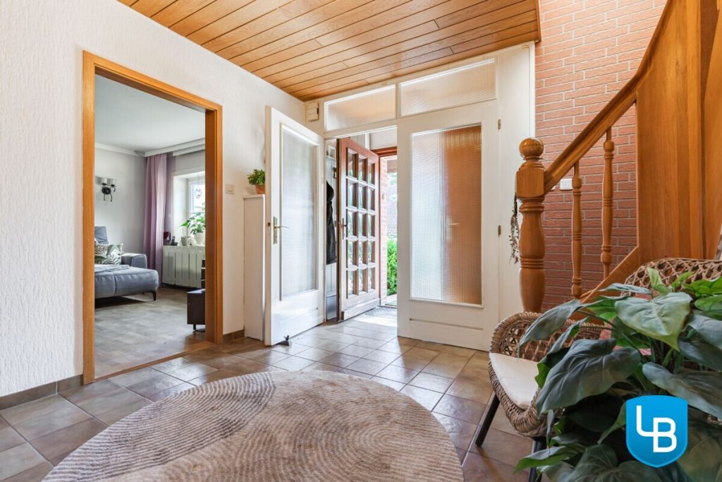 Immobilienangebot - Hohwacht - Alle & Rest (Wohnen) - Potenzial für MEHR: EFH mit Ladenlokal auf großem Grundstück ganz nahe der Ostsee