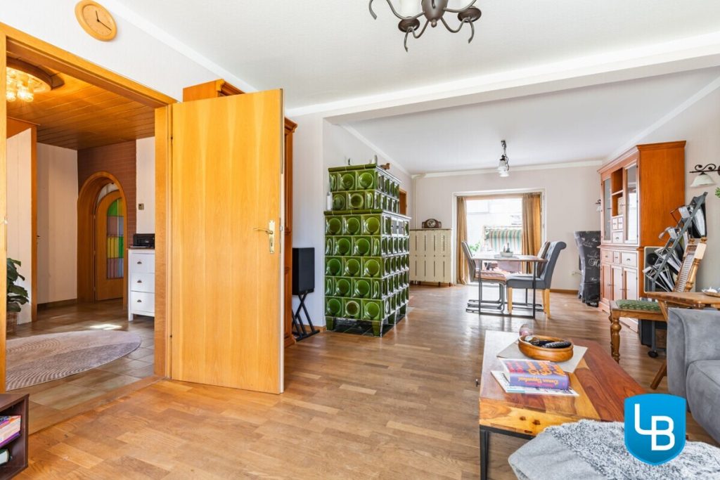 Immobilienangebot - Hohwacht - Alle & Rest (Wohnen) - Potenzial für MEHR: EFH mit Ladenlokal auf großem Grundstück ganz nahe der Ostsee