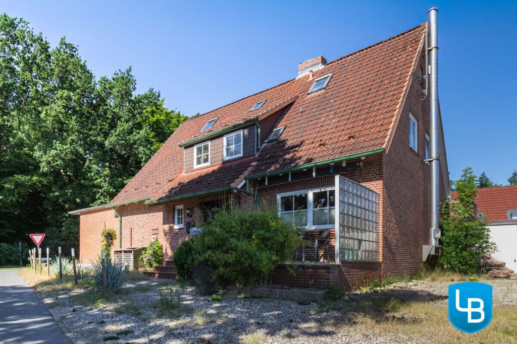Immobilienangebot - Hohwacht - Alle & Rest (Wohnen) - Potenzial für MEHR: EFH mit Ladenlokal auf großem Grundstück ganz nahe der Ostsee