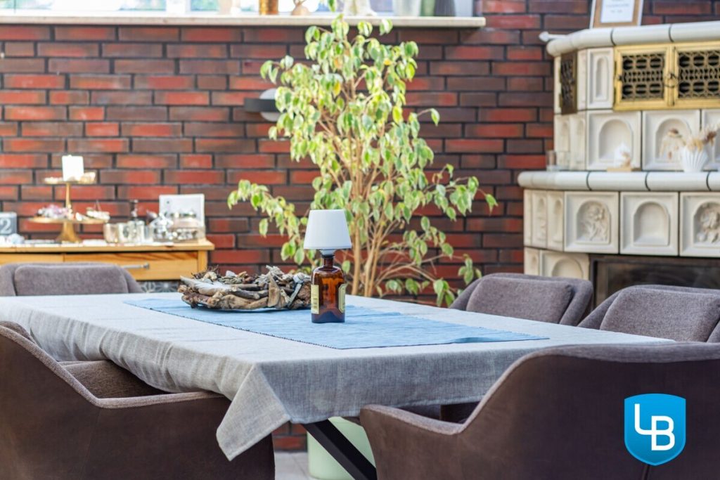Immobilienangebot - Hohwacht - Alle & Rest (Wohnen) - Potenzial für MEHR: EFH mit Ladenlokal auf großem Grundstück ganz nahe der Ostsee