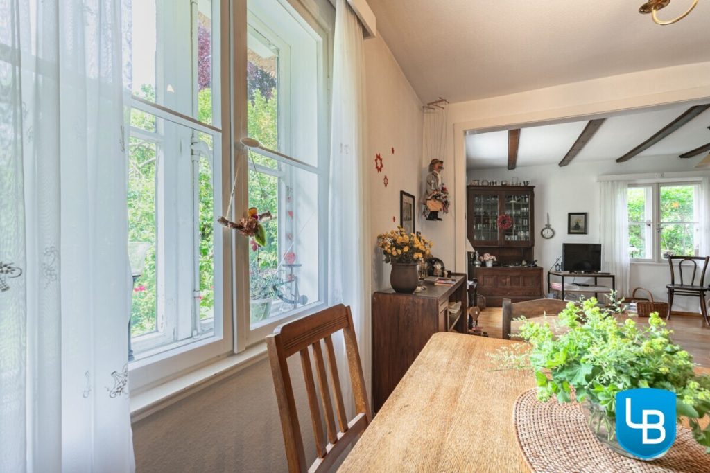 Immobilienangebot - Plön - Alle & Rest (Wohnen) - Malerisches Reetdachhaus nahe des Großen Plöner Sees – Wohnen, wo andere Urlaub machen