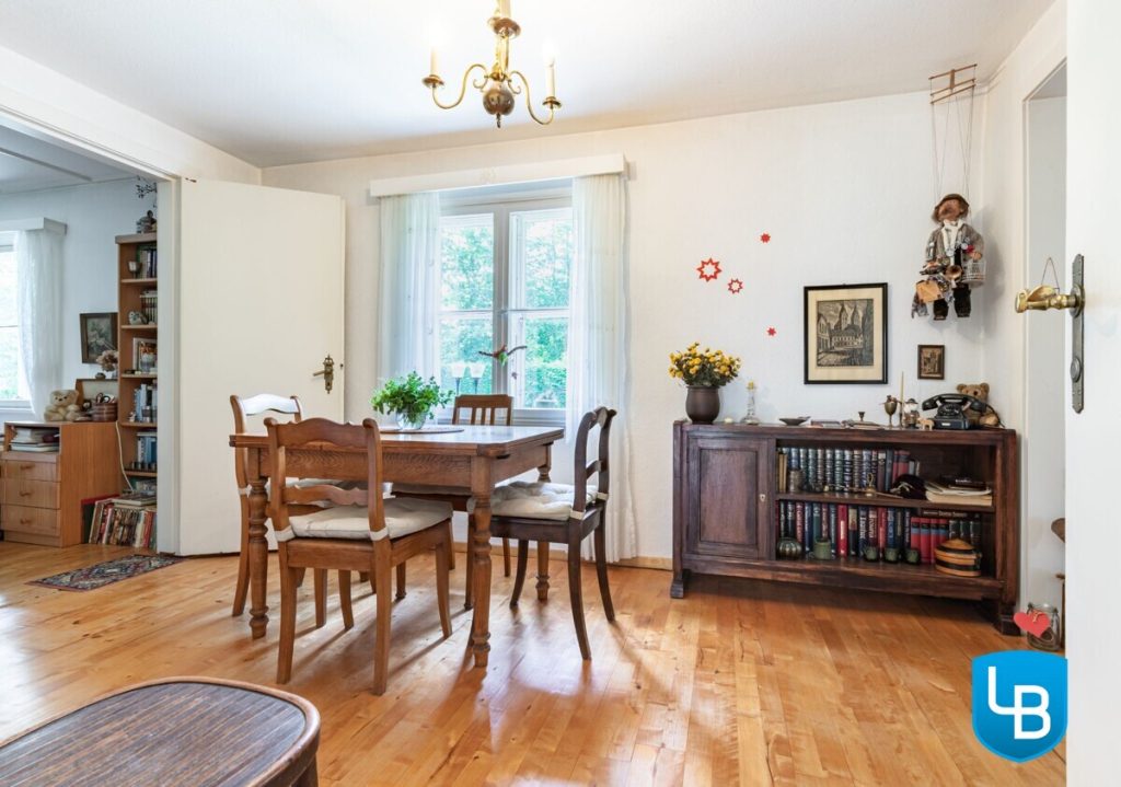 Immobilienangebot - Plön - Alle & Rest (Wohnen) - Malerisches Reetdachhaus nahe des Großen Plöner Sees – Wohnen, wo andere Urlaub machen