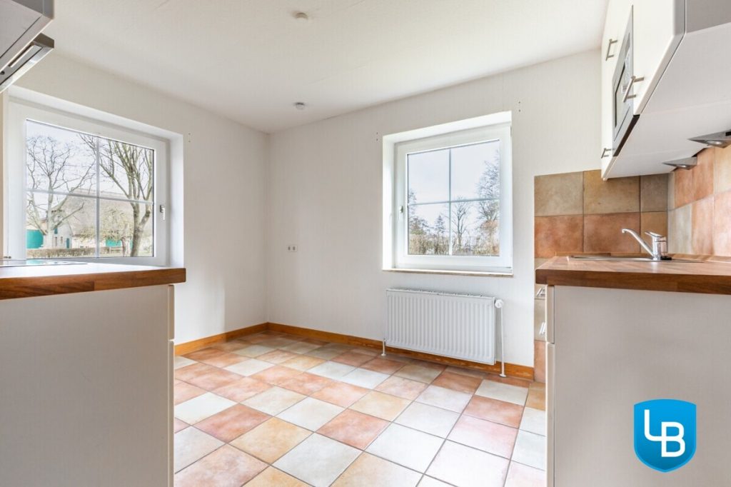 Immobilienangebot - Godau - Alle & Rest (Wohnen) - Traumhaftes Anwesen mit Stall und Koppeln am See- Perfekt für Pferdefreunde