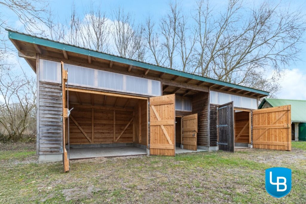 Immobilienangebot - Godau - Alle & Rest (Wohnen) - Traumhaftes Anwesen mit Stall und Koppeln am See- Perfekt für Pferdefreunde