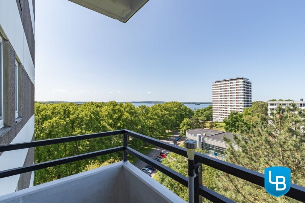Immobilienangebot - Plön - Alle & Rest (Wohnen) - Dieser Ausblick könnte Ihrer sein! Möblierte 1-Zi-Wohnung am "Großen Plöner See" sucht neue Bewohner